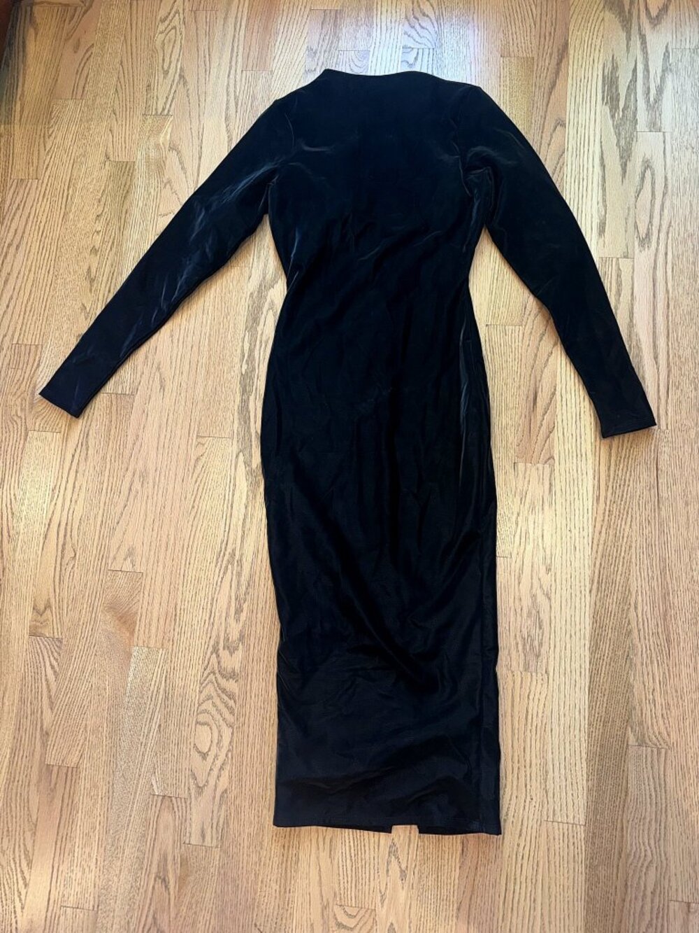 NWT Naked Wardrobe Black Stretch Velvet Long Sleeve Bodycon Midi Dress M